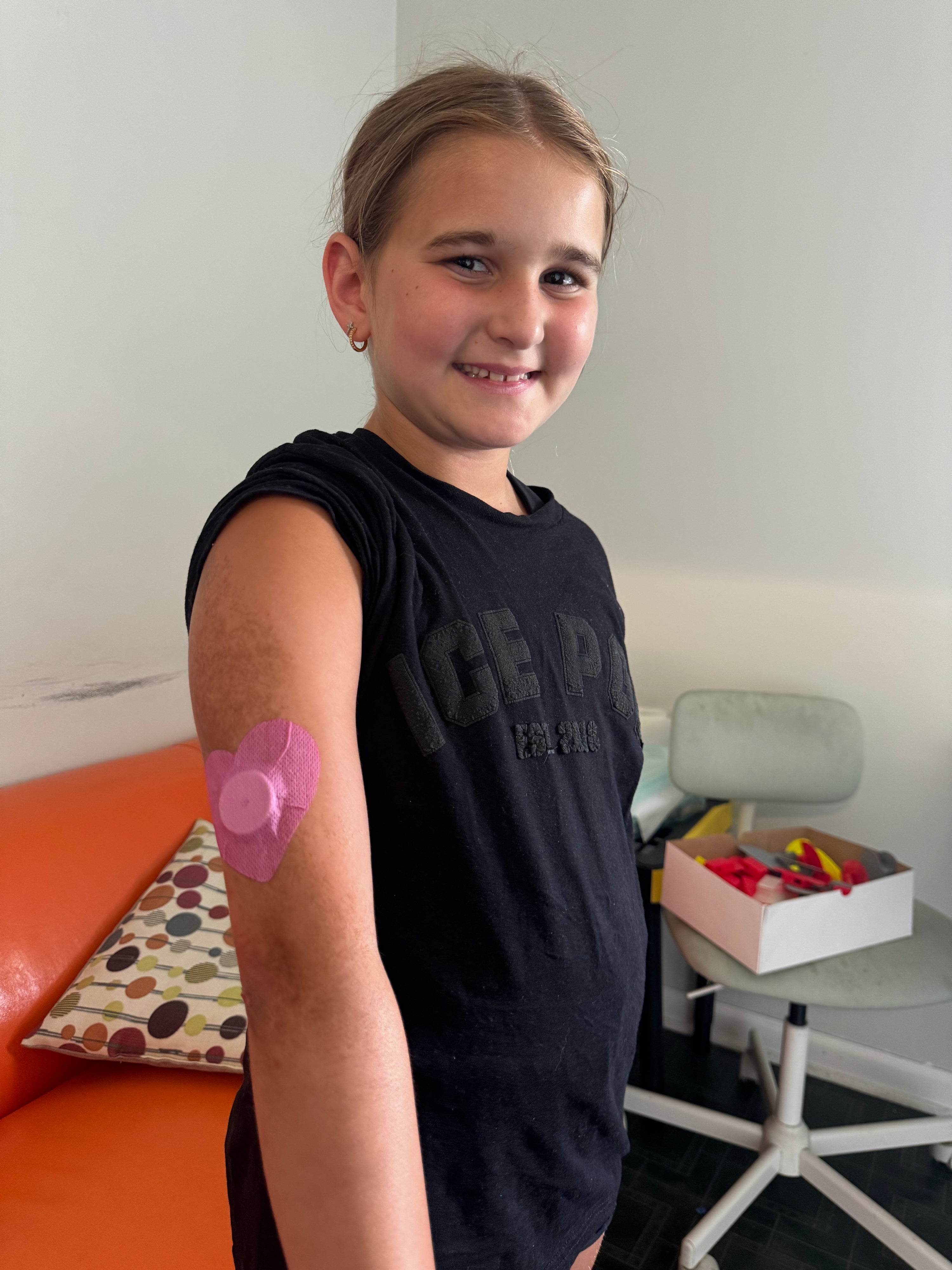 Pink Fashion Icon Heart Shaped Overpatch Tape - Pump Peelz