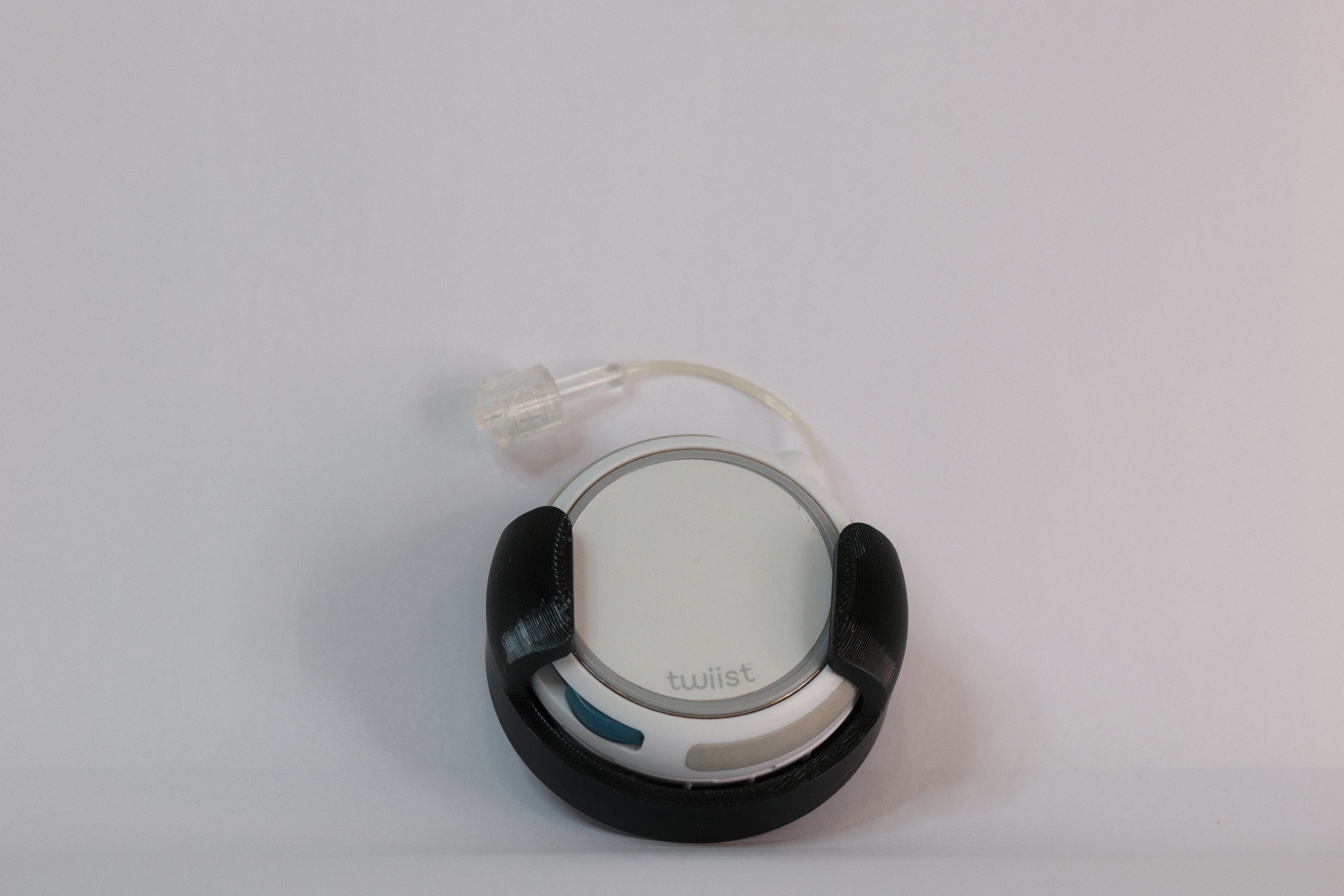 twiist™ AID System Pump Case with Belt Clip - Secure Carry Case for twiist - Pump Peelz